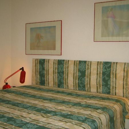 Residence Portofino Est 拉帕洛 外观 照片