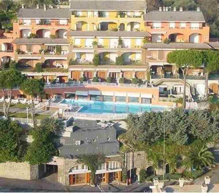 Residence Portofino Est 拉帕洛 外观 照片
